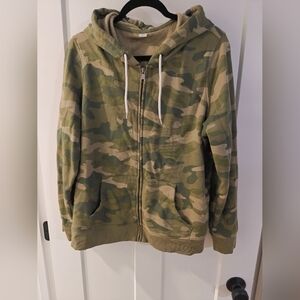 Camo hooded zip up sweatshirt